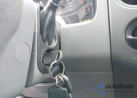 2004 Ford F-150 Lariat/Xlt from USA, damaged, VIN 1FTPW125X4KC86400